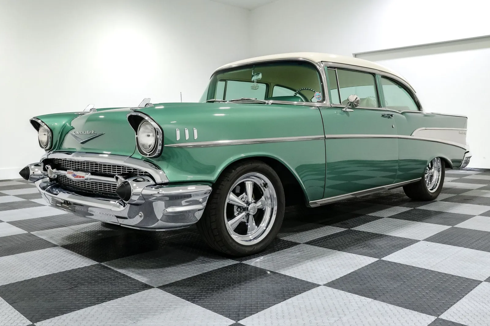 1957 Chevrolet Bel Air Restomod
